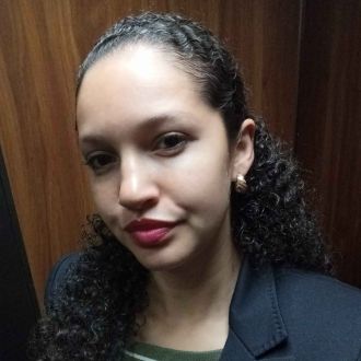 Vivian Cardoso - Marketing digital - Canidelo
