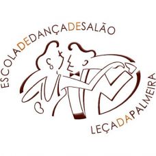 Escola de Dan&ccedil;a de Sal&atilde;o de Le&ccedil;a da Palmeira Lda - Aulas de Dan&ccedil;a - Porto