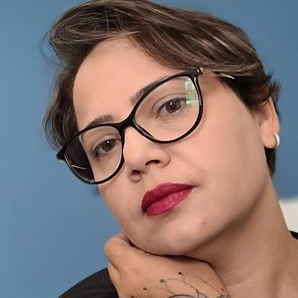 Val Oliveira - Lavagem de Roupa e Engomadoria - Matosinhos