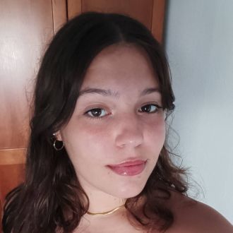 Maria Carolina - Cuidados para Animais de Estimação - Setúbal