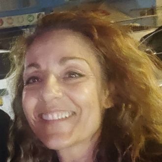 Maria Costa. - Depilação - Setúbal