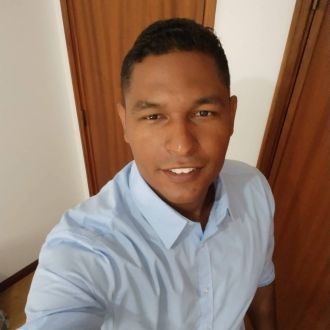 Me chamo Rogério sou marceneiro e montador de móveis especializado na área - Bricolage e Mobiliário - Sever do Vouga