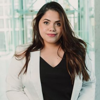 Gabriela Iervenes - Nail Designer - Cabeleireiros - Igreja Nova e Cheleiros