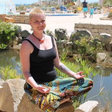 Keziah Gibbons - Vibrant Self Healing - Reiki - fixando.pt