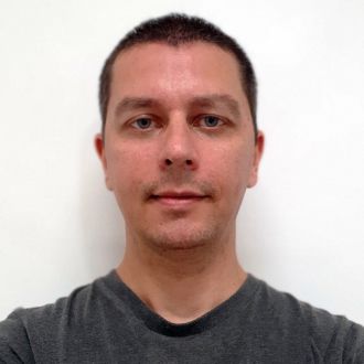 Denis Tereshchuk - Grafikdesign - Carnaxide e Queijas