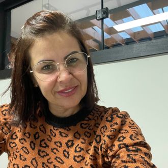 Elizzngela - Manicure e Pedicure - Olhão
