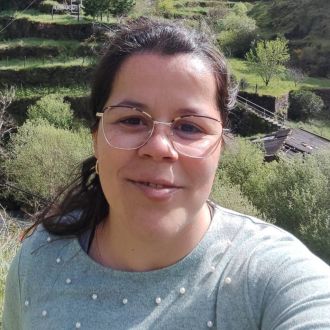 Vânia Neto Lourenço - Explicações de Latim - Ponte do Rol