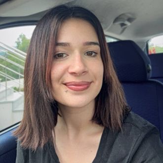 Dania - Personal Shopper - Ponte da Barca
