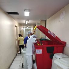 Auxiliar de serviços gerais e hospitalar - Apoio ao Domícilio e Lares de Idosos - Setúbal