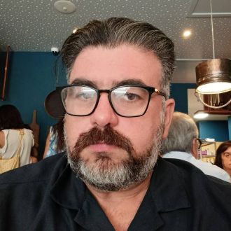 Fábio Barros Higienização e impermeabilização de estofos - Limpeza - Benavente