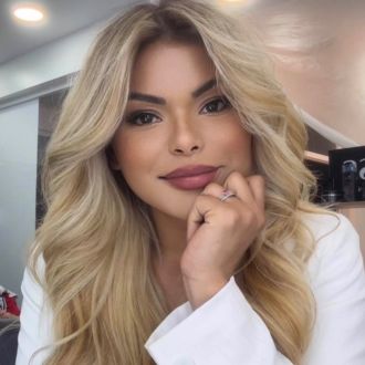 Brenda Siqueira - Manicure e Pedicure (para Mulheres) - São Pedro da Cadeira