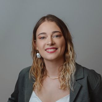 Tita Nail Artist - Manicure e Pedicure - Braga