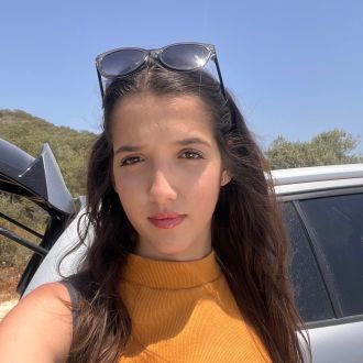 Beatriz Fernanda - Baby-sitter - Lousa