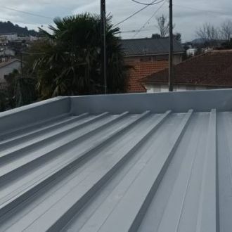 LUIS - Agências de Viagens - Braga
