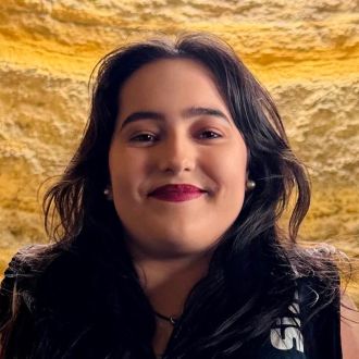 Inês Barbosa - Garde de chat - Canidelo