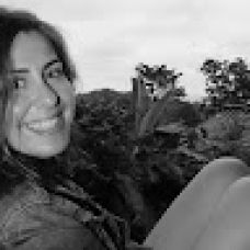 Sofia M. - DJ para Festas e Eventos