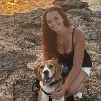 Lara Vieira Pet Sitter - Pet Sitting e Pet Walking - Porto