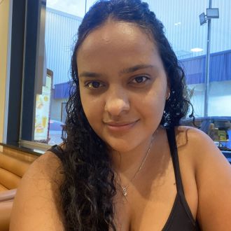 Stéfany Macêdo - Floristas - Coimbra