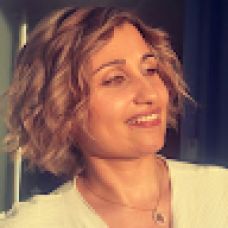 Alexandra R. - Canalizador