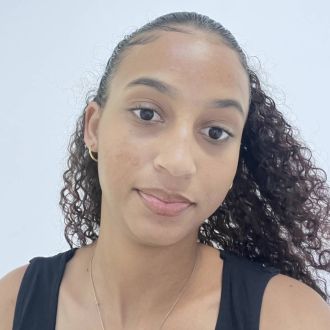 Leandra - Limpeza - Almada