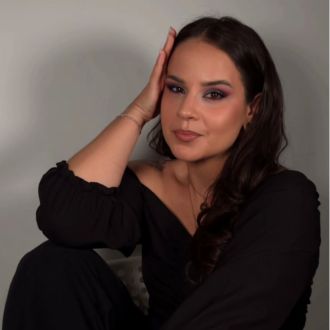 Margarida Antelo - Penteados para Eventos - Amora