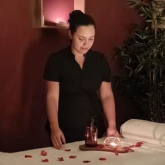 Graziele Oliveira - Deep Tissue Massage - Arroios