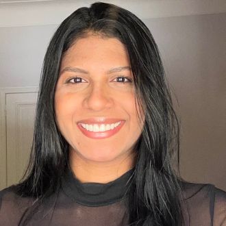 Jennika Santos - Drohnenshow - Bucelas