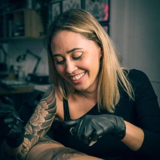 Marta Santos Tattoo Studio - Tatuagens e Piercings - Lagoa