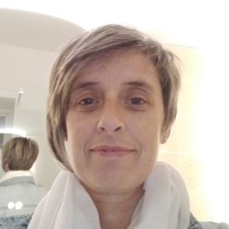 Cristina - Lavagem de Roupa e Engomadoria - Porto