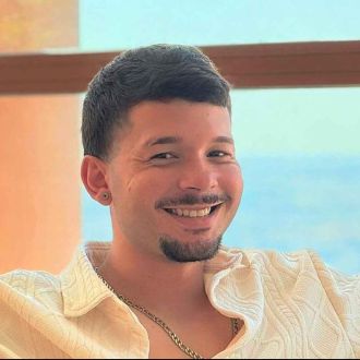 Vitor Dumbrovsky - Estores e Persianas - Sesimbra