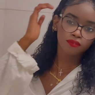 Alyne Fernanda - Serviços Pessoais - Peniche