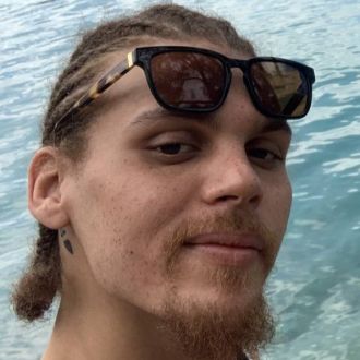 Taiwo independent - Aulas de Desenho, Pintura e Escultura - Tavira