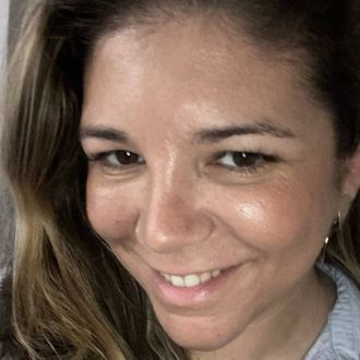 Nadina - Kosmetikerin - Amora