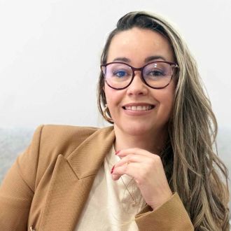 Fernanda Santos - Depilação Masculina - Crespos e Pousada