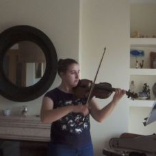 Ângela Topa - Aulas de Violino (para Adultos) - Canidelo