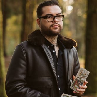 André Ruffeil - Astrólogos / Tarot - Vouzela