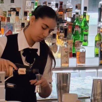 Débora Gomes Bar e Mixologia - Staff para Eventos - Évora