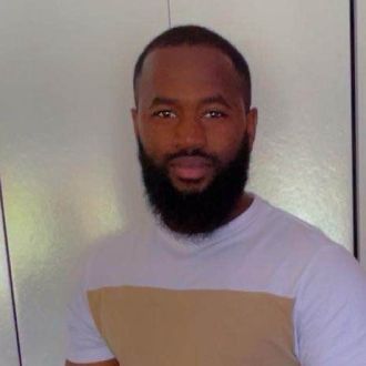 Elves Pereira - Biscates - Amadora