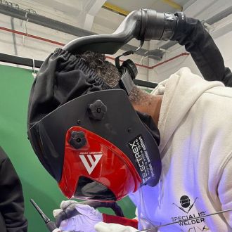 Especialista em soldadura - Reparação de Equipamento Desportivo - Regueira de Pontes