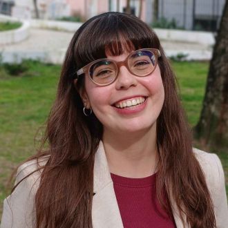 REGINA - Personal Shopper - Sesimbra