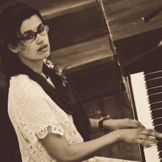Miriam Teixeira - Aulas de Música - Leiria