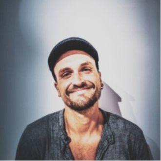 Damien - Fotografia - Constância