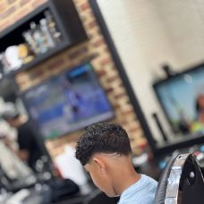 Achref - Friseur - Ceira