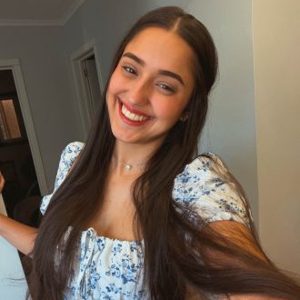 Yasmim De Martin - Serviços Administrativos - Sintra