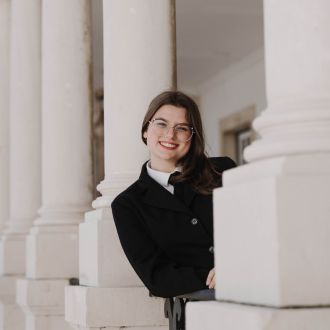 Larissa Stofer - Cuidar tus mascotas - Cernache