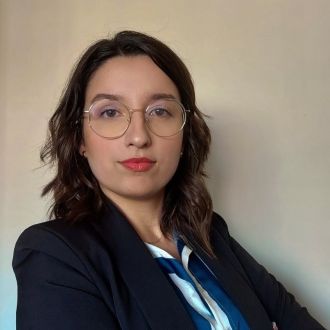 Carolina Vaz - Hausputz - Alfragide