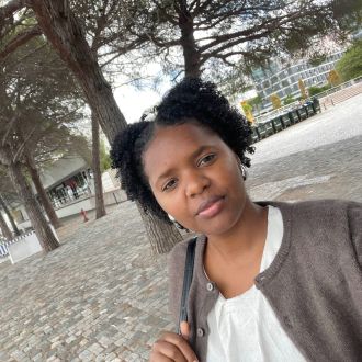 Mónica Santos 🇨🇻 - Limpeza - Oeiras
