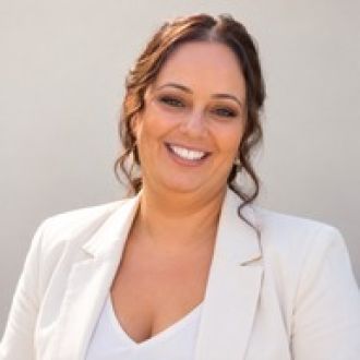 Susana Rodrigues | Apoio Administrativo e Contabilidade - Serviços Administrativos - Sobral de Monte Agraço