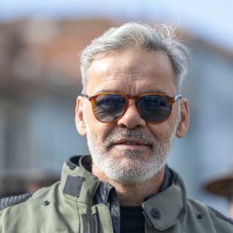 Vítor M. Silva - Boden verlegen - São Félix da Marinha