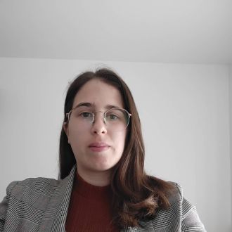 Cristiana B. - Serviços Administrativos - Vale de Cambra